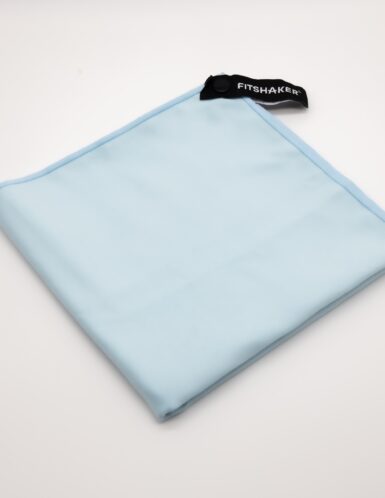 uteraky_modry_cierny_860x1150